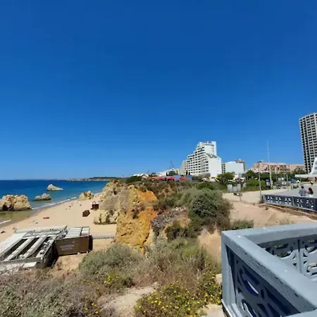 Rocha Dreamhouse 2 - Folgado & Borges Lda *